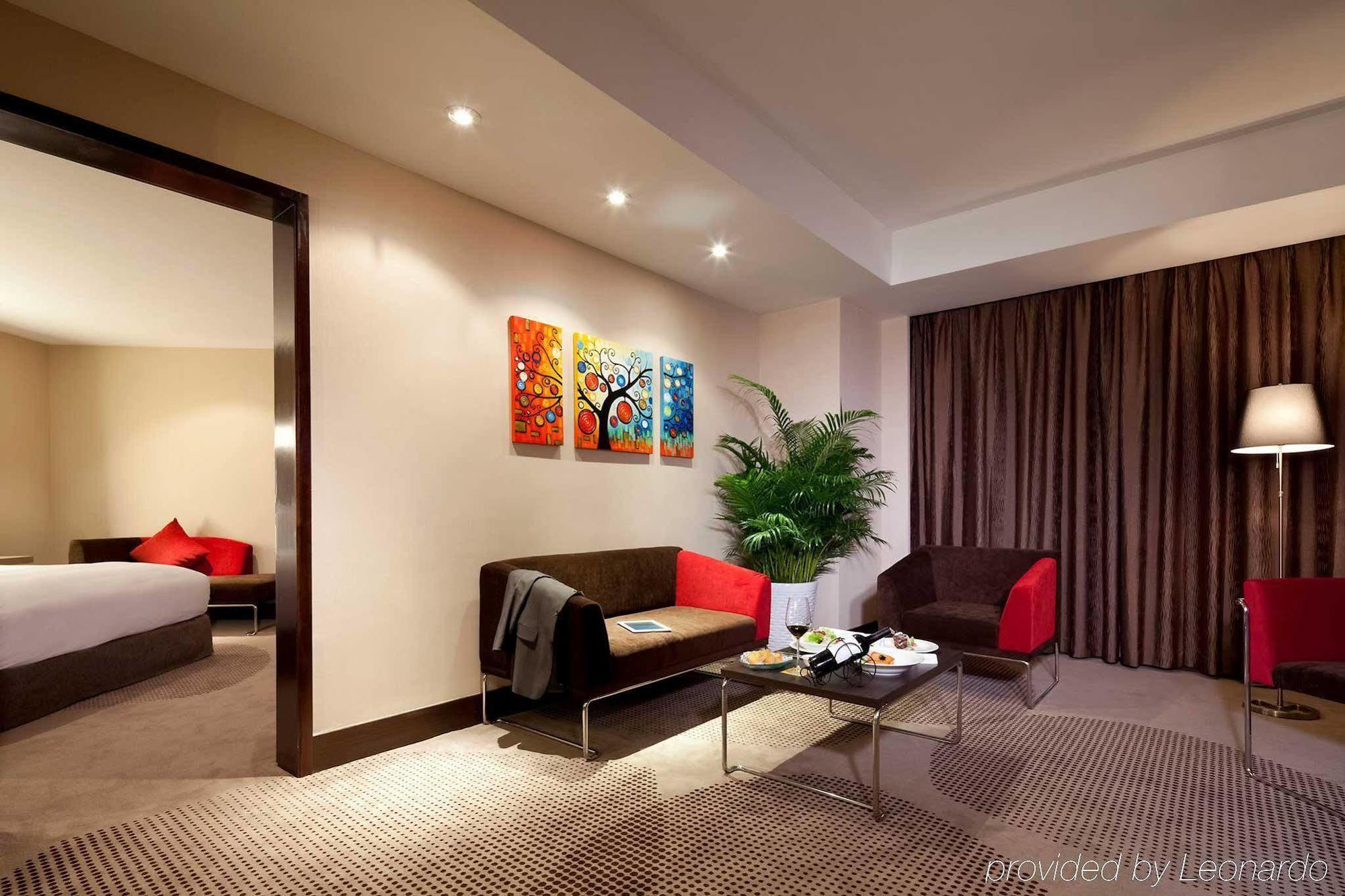 Shenzhen Novotel Watergate Exterior photo
